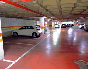 Car parking in Reina Victoria - Miguel Hernández. Se vende plaza de garaje en calle poeta miguel hernández  elche