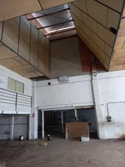 Lloguer Nau industrial a Carrús Oeste. Se alquila nave