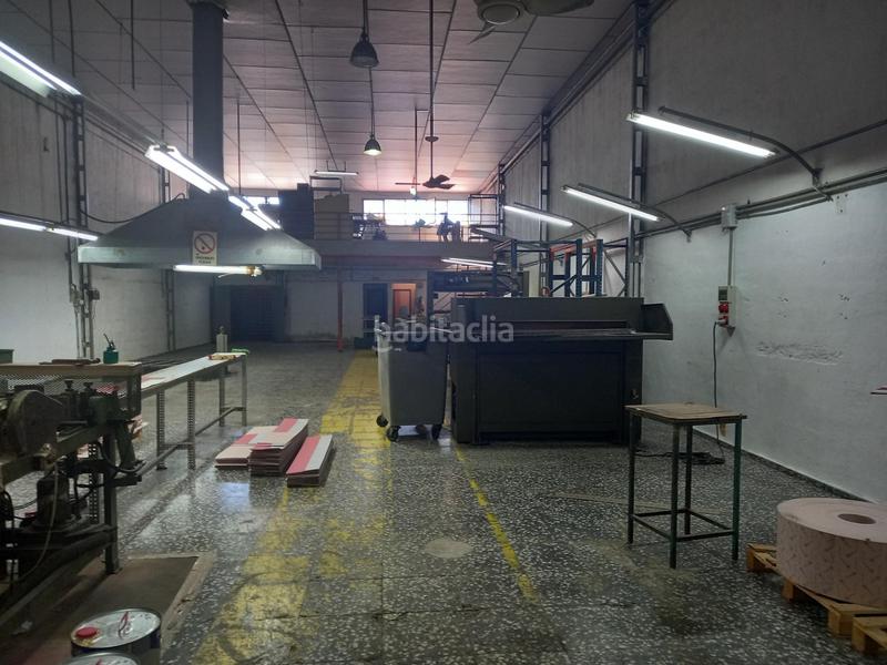 Foto 2542b618-fb3f-407b-b2c4-9250d17e354f. Rent industrial building in San Crispín Elche / Elx