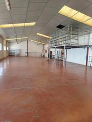 Miete Fabrikhalle in El Toscar. Se alquila nave entresuelo