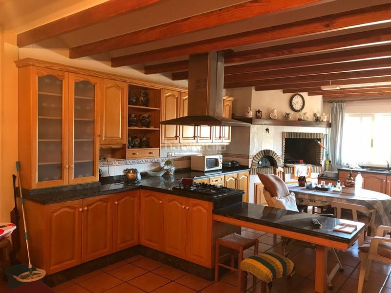 Foto 1705eeaf-8804-475b-8d9e-b223137ab009. Masia amb piscina a Jubalcoi Elche / Elx