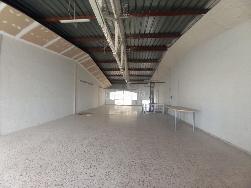 Foto ed682be3-18dd-4b6e-a436-71eb6753e981. Location bâtiment à usage industriel dans San Crispín Elche / Elx