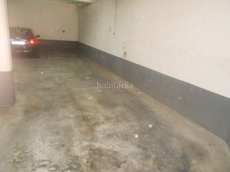 Foto 4babcd70-11c1-41ba-bac0-c88767846847. Parking coche plaza de garaje en zona pisos azules en Elche / Elx