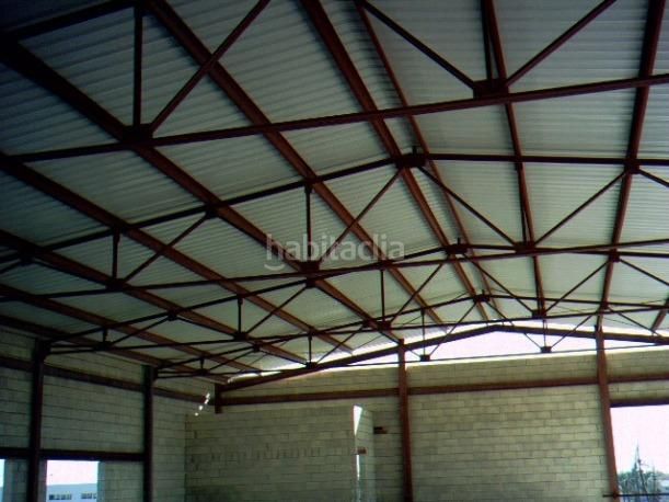 Foto f21e7f66-bc15-4c3d-abf5-a263fe5c88ad. Edificio se vende edificio industrial en Algorós - El Derramador Elche / Elx