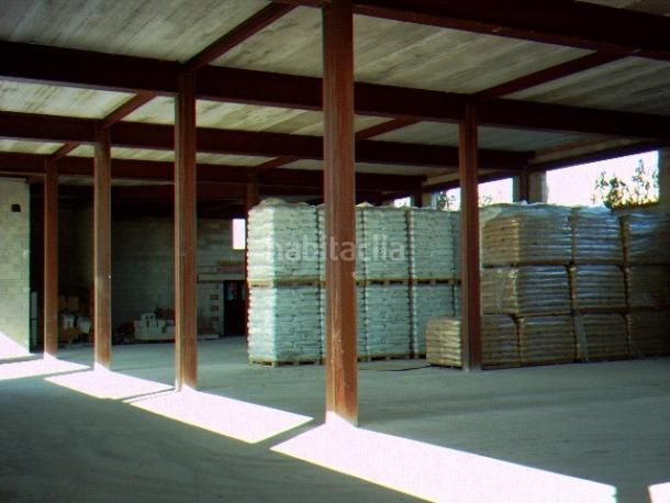 Foto fec00732-3eb3-4b12-8af3-d2601afc96c5. Edificio se vende edificio industrial en Algorós - El Derramador Elche / Elx