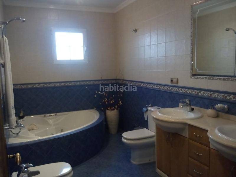 Foto 184fca19-0623-4ea2-9aab-80bb0ad0ffe8. Chalet with parking pool in Desamparados - Hurchillo - Torremendo Orihuela