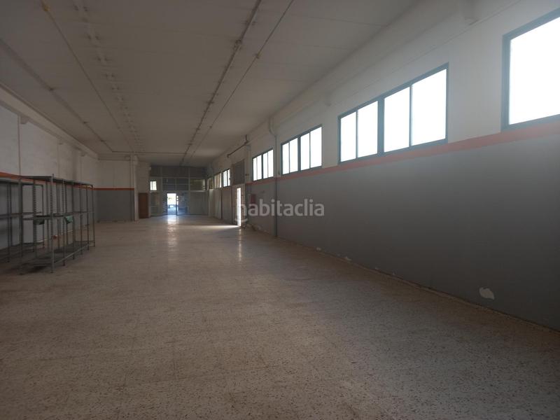 Foto 9378b187-6a4b-47e1-96cd-23f5c3efdd30. Lloguer nau industrial a El Toscar Elche / Elx