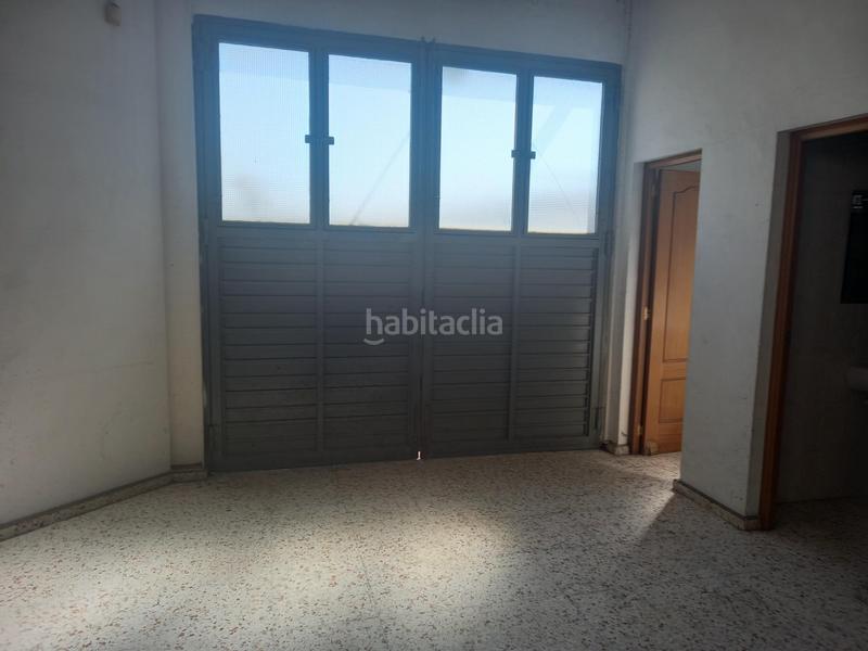 Foto a1eb2a67-95fb-4ab3-8f1b-f02936fc4364. Lloguer nau industrial a El Toscar Elche / Elx