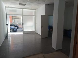 Planta baixa en Altabix. Local en altabix con posibilidad de vivienda  ubicacin inmejora