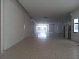 Rent Industrial building in El Toscar. Se alquila nave con opcion a compra