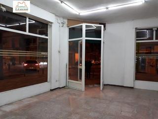 Location Local commercial à Pont Nou - Corazón de Jesús. Se alquila local