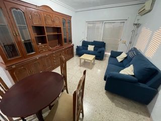 Miete Etagenwohnung in Calle virgen de las maravillas 4. Estudiantes