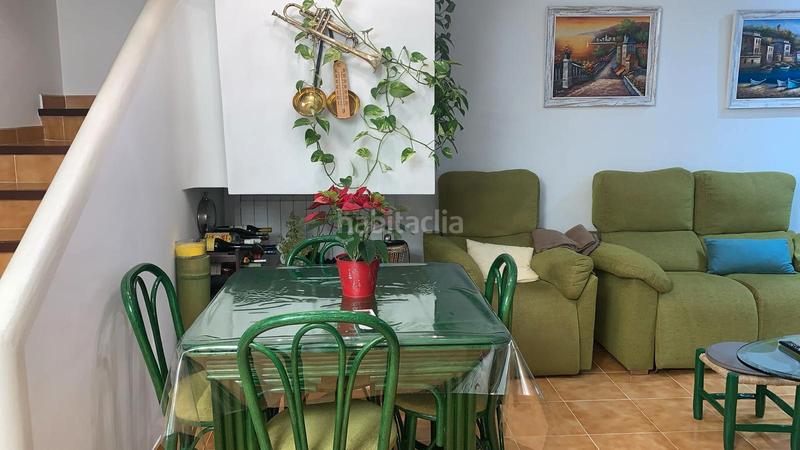 Foto 183ea40b-aa98-48c2-bcd9-4672f898524c. Casa bifamiliare con riscaldamento parcheggio piscina in Cunit