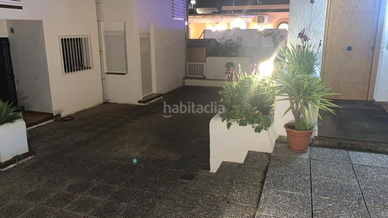 Foto 73b33b4f-f0df-480a-9cc9-3a9b29592ef1. Casa bifamiliare con riscaldamento parcheggio piscina in Cunit