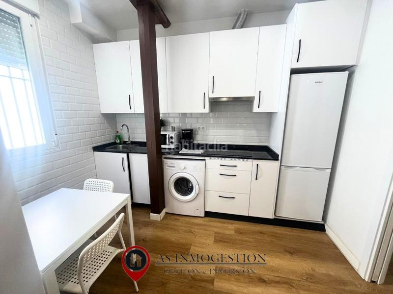 Foto 1eef5b1b-83f5-4e6b-a5cf-fca43a708125. Location appartement dans Embajadores-Lavapiés Madrid