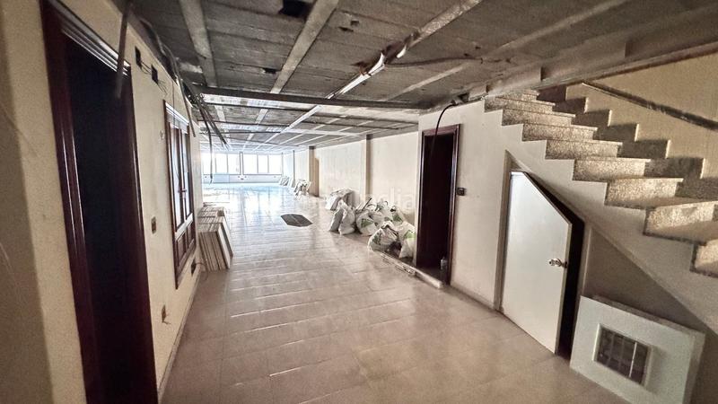 Foto 03fe3b9b-56a1-4e95-8d52-a8f98f962e56. Local comercial local en venta calle ángel del castillo lópez, en Arteixo