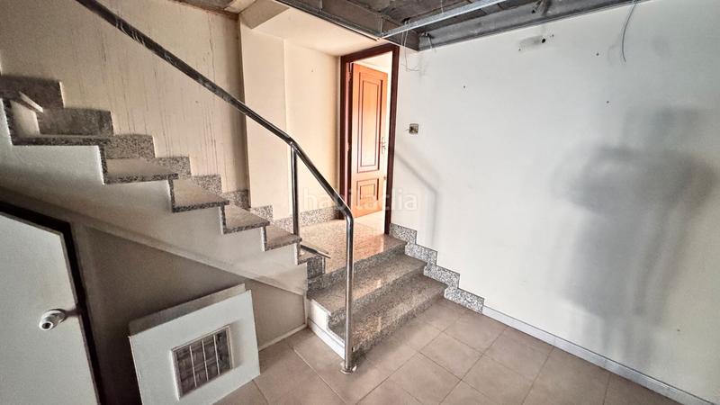 Foto a30698e2-30a8-4733-b9dd-3a9b3b47e4c0. Local comercial local en venta calle ángel del castillo lópez, en Arteixo