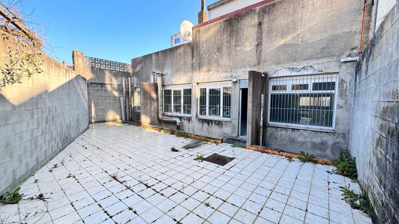 Foto de071b32-8ecb-4540-a08c-ed543b5523f7. Local comercial local en venta calle ángel del castillo lópez, en Arteixo
