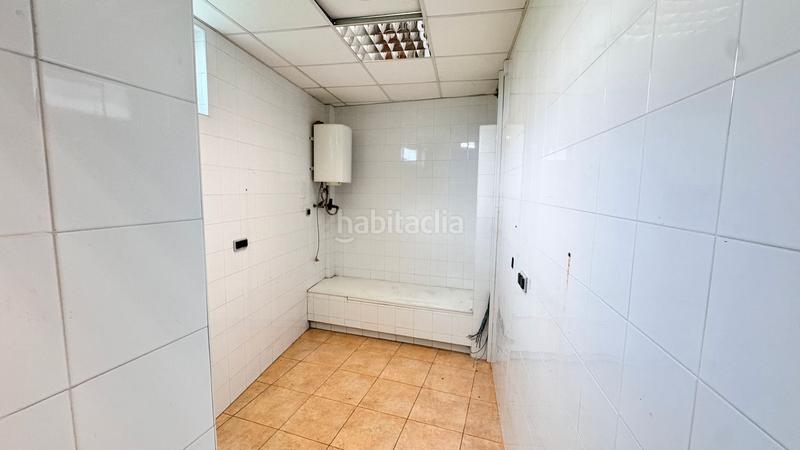 Foto 7b6530d2-341f-4f56-84f7-c9e719a62b25. Local comercial local en venta calle guerra da independencia, en Arteixo