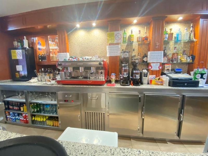Foto 5cfd326a-a9fc-4ec8-8221-ce7ee1ed50fa. Local comercial local en venta travesía meicende, suevos-Pastoriza, en Arteixo
