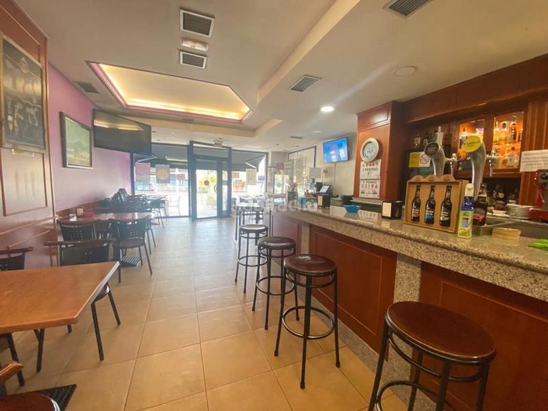 Foto f9a423d4-b69a-40e6-b7c6-103c2021d6c6. Local comercial local en venta travesía meicende, suevos-Pastoriza, en Arteixo