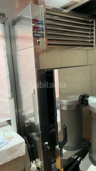 Foto 3ab7ff47-449f-4461-80aa-390aa47d9ae2. Local comercial a Os Mallos Coruña (A)