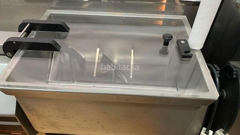 Foto 9b091a91-57cc-42d6-b60a-ae3114522784. Local comercial a Os Mallos Coruña (A)