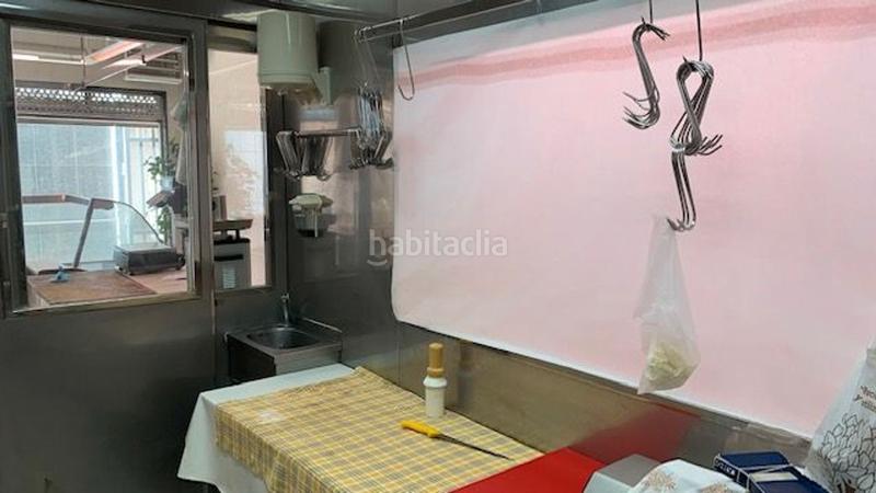 Foto c0d58347-ea69-42d6-a6b7-28f60bd41e5d. Local comercial a Os Mallos Coruña (A)