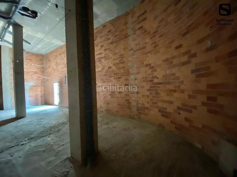 Foto a4a87a64-67de-4017-bc96-3e69e2c14016. Local comercial local en venta en calle alcalde toribio salvadores, en Arteixo