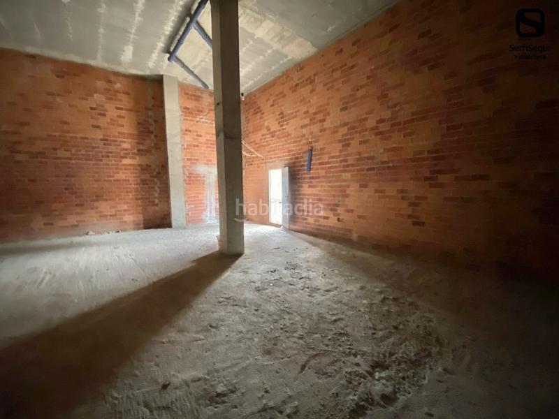 Foto d2c96f85-7814-490b-8805-d743621cde39. Local comercial local en venta en calle alcalde toribio salvadores, en Arteixo