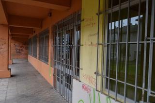 Local Comercial en Rúa Miguel de Cervantes 2