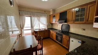 Lloguer Pis  Avenida dos bosques. Piso de 4 habitaciones en el centro de arteixo