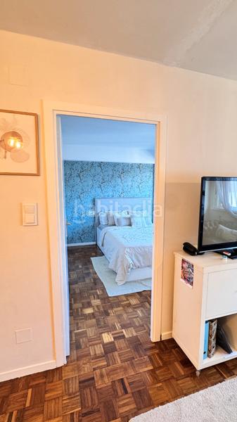 Foto adbed4b6-1a26-415a-b527-7af4ee086e88. Apartment with heating parking in Perillo Oleiros