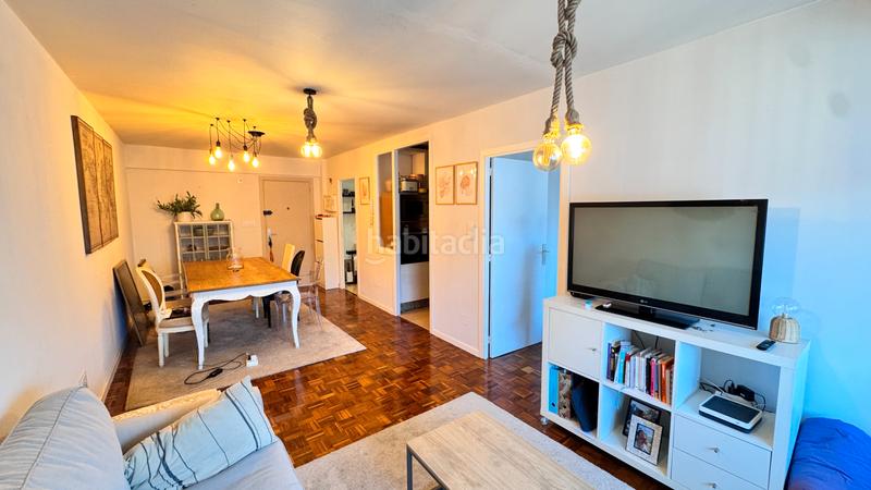 Foto f76832e1-2cbc-444d-8971-6dd993d61fc5. Apartment with heating parking in Perillo Oleiros