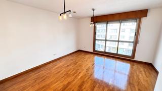 Pis  Avenida alcalde manuel platas varela. **piso en venta en villarrods - tu nuevo hogar te espera!**