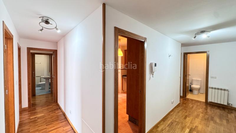 Foto 2d93877a-c108-4daf-8106-096b7c608282. Piso **piso en venta en villarrodís - ¡tu nuevo hogar te espera!** en Arteixo