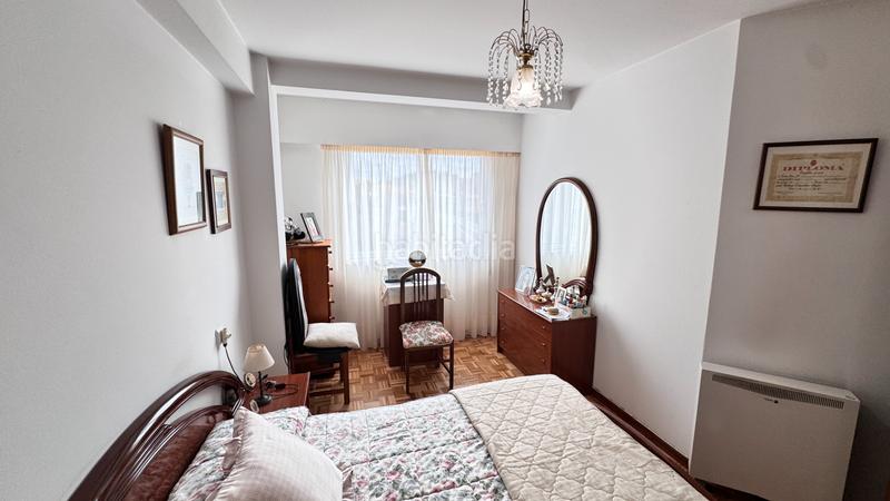 Foto 8b183fd0-48f0-4027-a535-a5760211c5be. Flat with heating in Pastoriza Arteixo