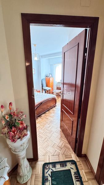 Foto a1d3f6e1-69cf-49f0-96b8-37985abb731a. Flat with heating in Pastoriza Arteixo