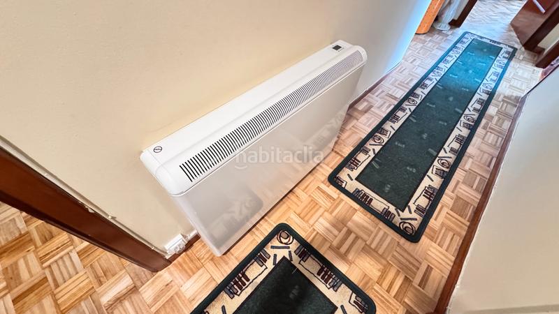 Foto ed8094f4-674d-4514-a883-45deadb37bf5. Flat with heating in Pastoriza Arteixo