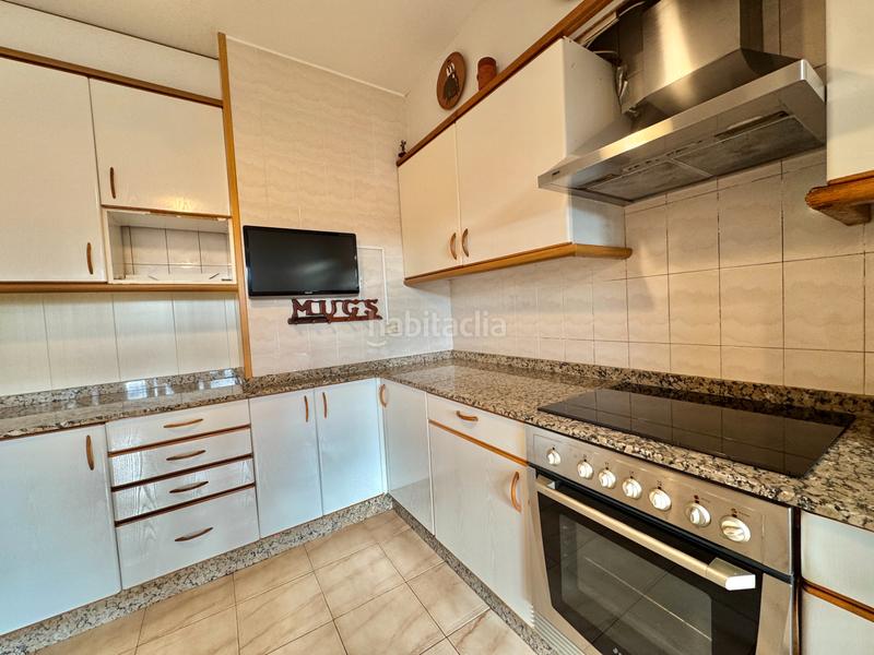 Foto e1cfc067-1195-4862-b9e2-8c5549811894. Appartement avec cheminée chauffage dans Arteixo pueblo Arteixo