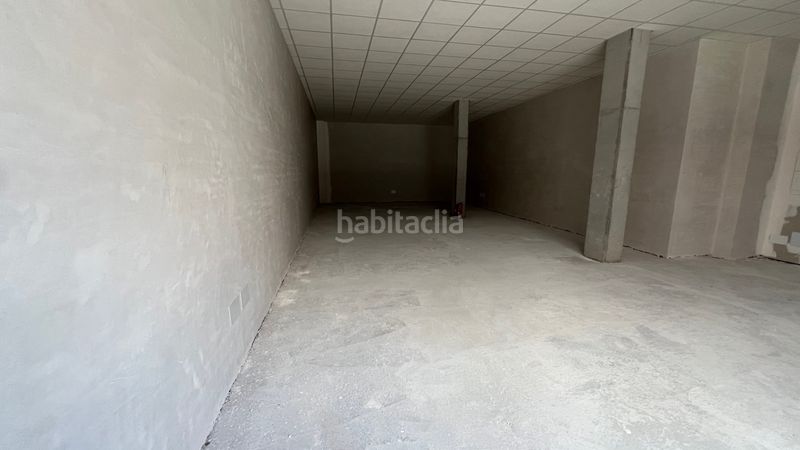 Foto a39b42ff-0859-43de-9471-09467bf10d8c. Alquiler local comercial serfisegur inmobiliaria alquila local comercial . en Arteixo