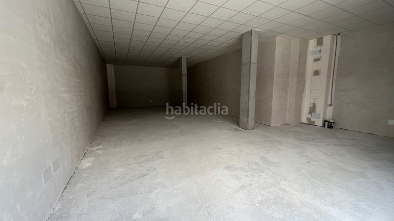 Foto eae67d54-22c7-4108-b73f-189e6f46b1f8. Alquiler local comercial serfisegur inmobiliaria alquila local comercial . en Arteixo