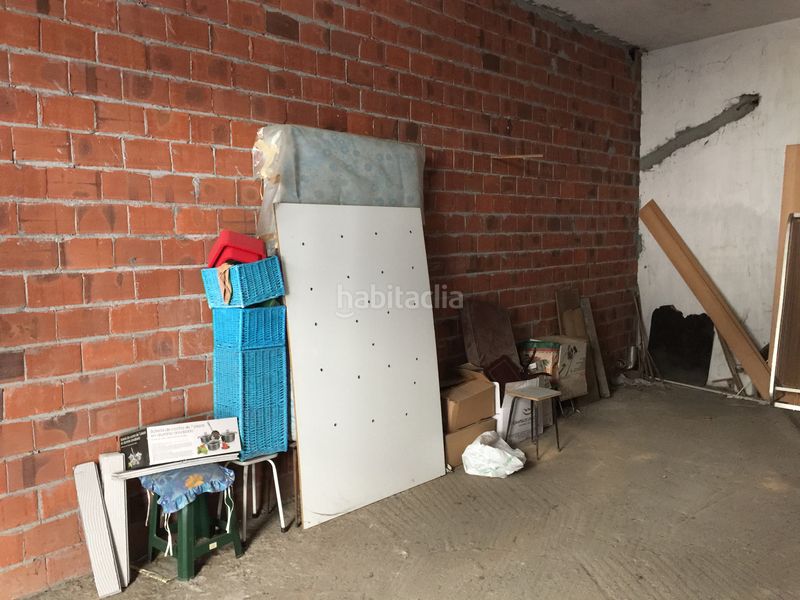 Foto 90ad82d7-53e1-45df-b919-b3cdd39ca7a7. Alquiler local comercial serfisegur inmobiliaria alquila este local de 38 m² sin reformar. en Arteixo