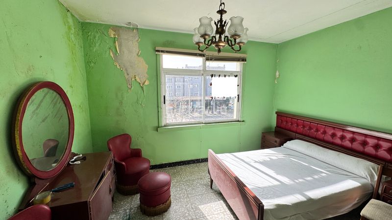 Foto 3473f209-8a95-433e-b041-2a32abb1decf. Casa amb aparcament a Oseiro Arteixo
