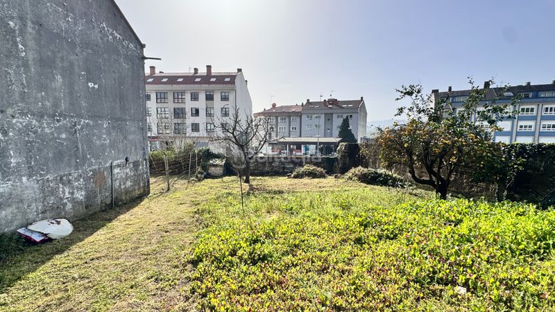 Foto cc7c2676-60b2-4b2e-9897-add89d416a3a. Casa amb aparcament a Oseiro Arteixo