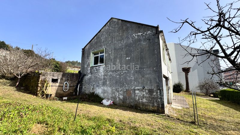 Foto f13b003d-bdc5-4f38-9662-f96b69a6b39a. Casa amb aparcament a Oseiro Arteixo