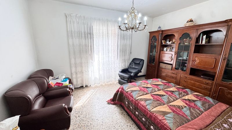 Foto 307ed5d3-2105-49f6-955b-0d76e1d13339. Lloguer casa amb aparcament a Carballo