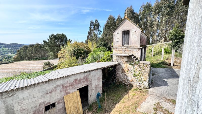 Foto 5bb0e467-fd2a-4449-b875-29435e5d1ea9. Lloguer casa amb aparcament a Carballo