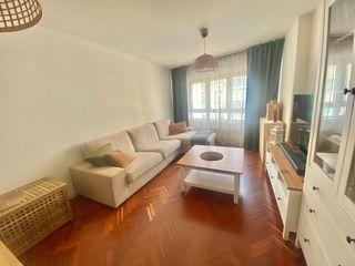 Flat  Rúa torrente ballester. Preciosa vivienda reformada
