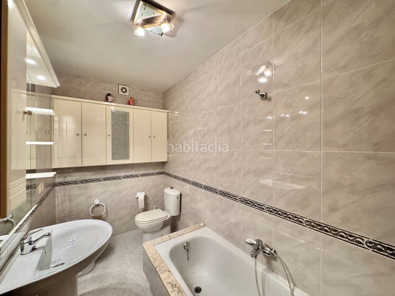 Foto bc90f486-fd53-45f6-951c-552dfe8fa813. Pis a Arteixo pueblo Arteixo